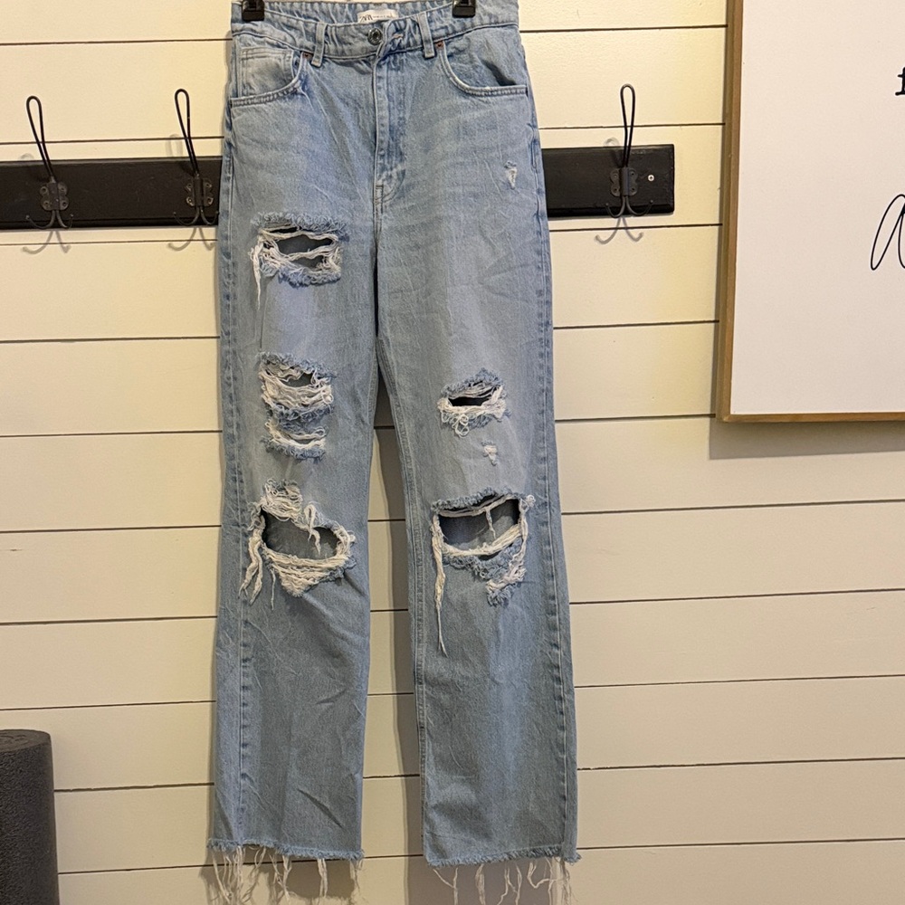 Zara Light Blue Distressed Women's Jeans